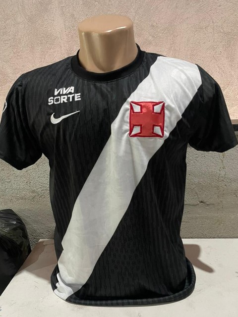 Camiseta masculina tecido dryfit