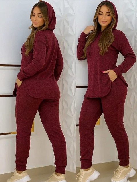 Conjunto calça e blusa