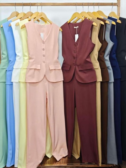 Conjunto Calça e colete tecido Twil