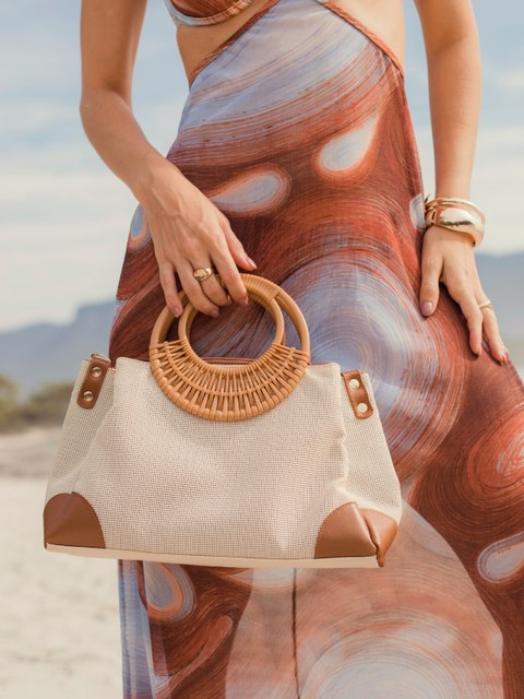 Bolsa artesanal com alça 10950236