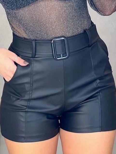 Short couro ecológico com cinto