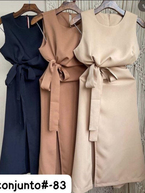 conjunto croped e saiaaa modo de amarrar de alfaiataria