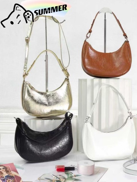 Bolsa meia lua metalizada com 2 alças bem chic AL-1414