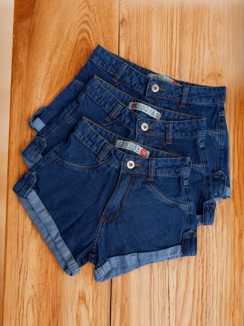 Short jeans feminino escura lisa