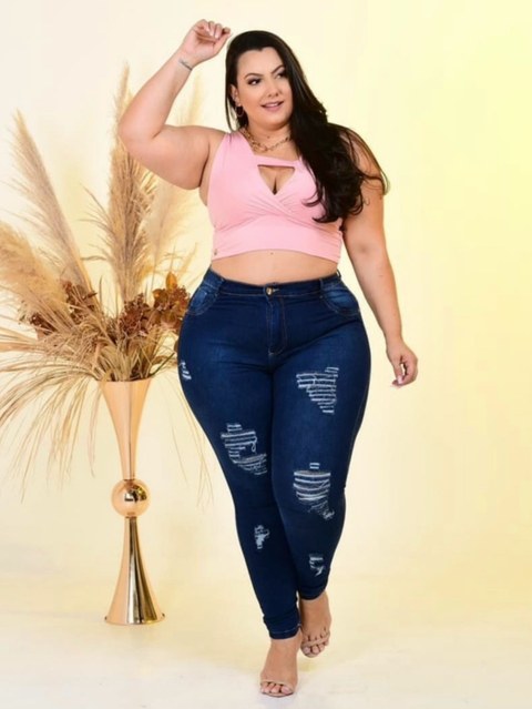 Calca plus feminina jeans com lycra