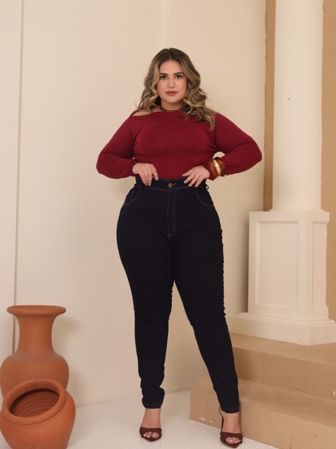 Calça Jeans Escura Feminina Skinny Lycra Empina Bumbum Moda