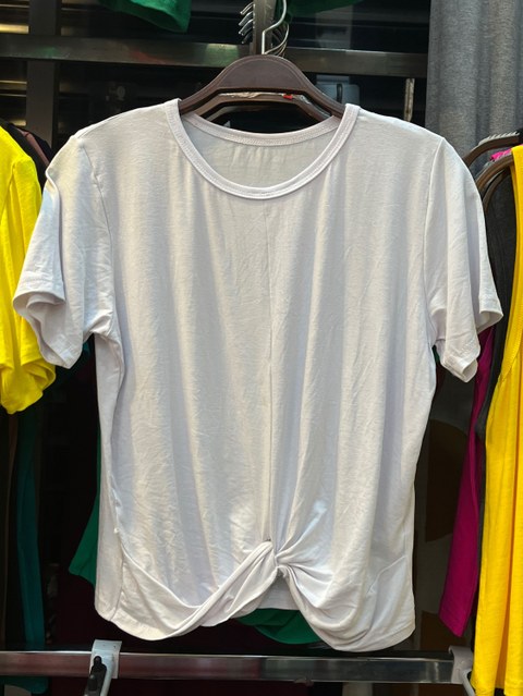 Blusa com no manga curta