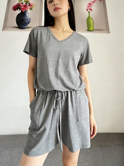 conjunto blusa em puxa do cintura e short