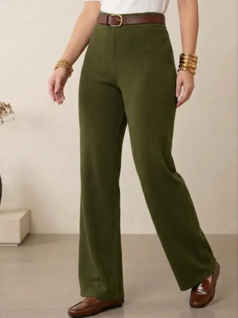 Calça tricô modal.