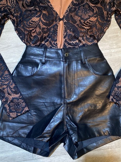 Short couro qualidade premium
