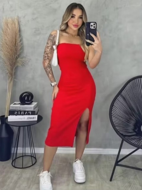 Vestido Midi tomara que caia com fenda