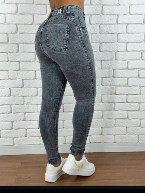 calça jeans feminina preta grafite de alta qualidad
