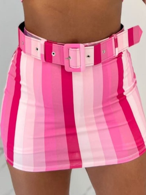 Short  saia c/ cinto