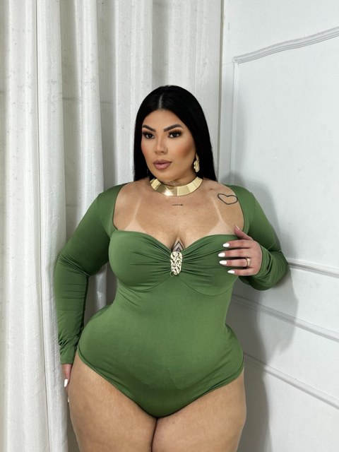 Body Nick manga longa Plus Size