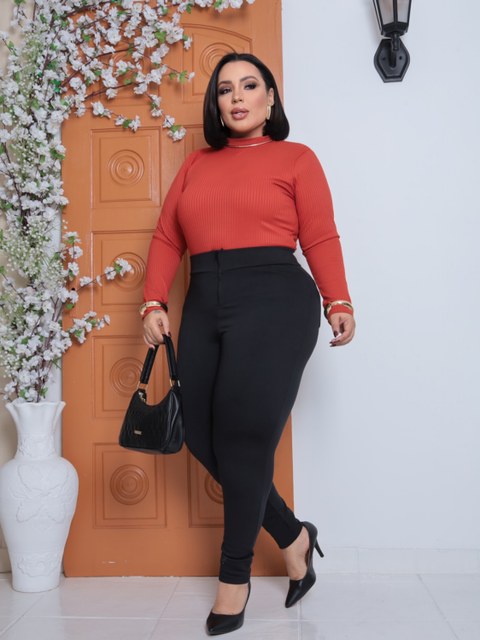 Calça legging flanelada zíper Plus Size