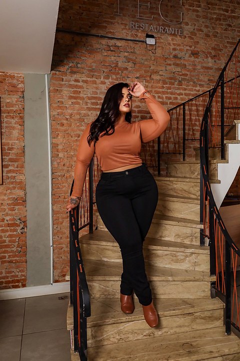 Skinny Plus Preta