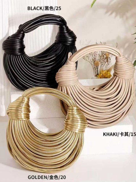 Bolsa Feminina Aramada Redonda Luxo