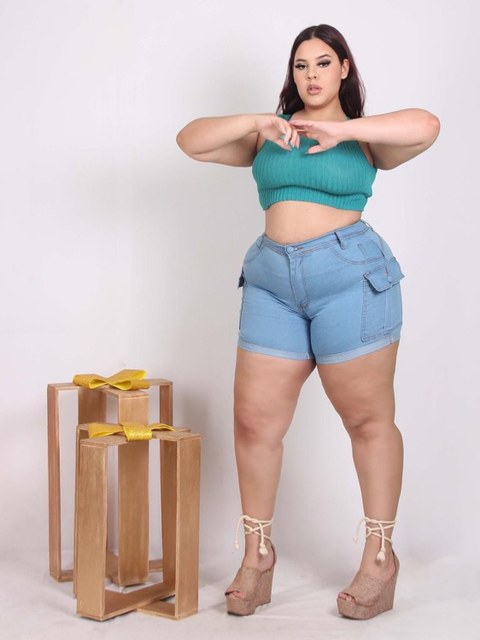 Short Jeans Plus Size Feminino Cargo Cintura Alta Com Elastano Ref 9021