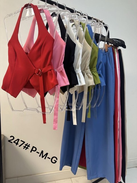 Conjunto Regata Blusa e Calça Tecido Alfaiataria