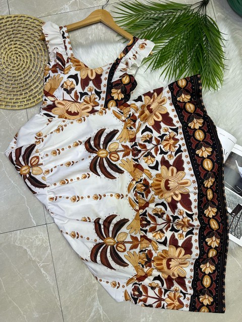 Vestido longo com forro com bojo crepinho