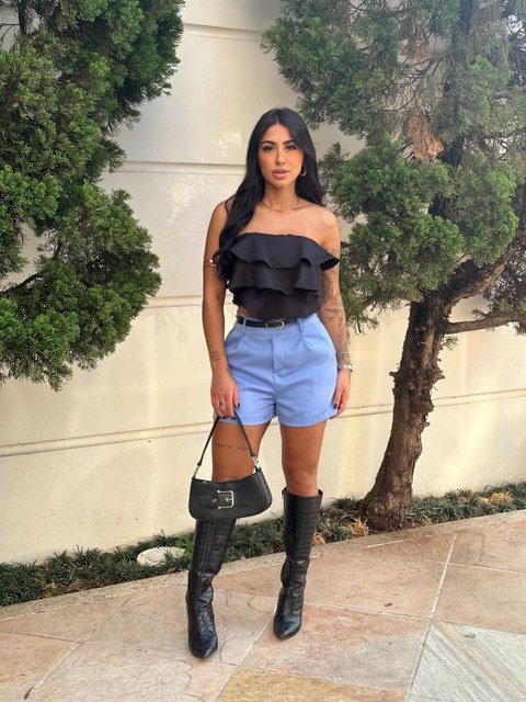 Short social con cinturõe