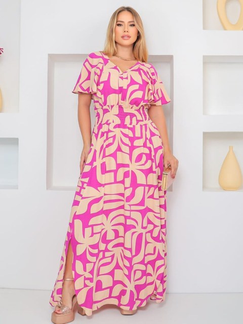 Vestido com Detalhe babado nos ombros