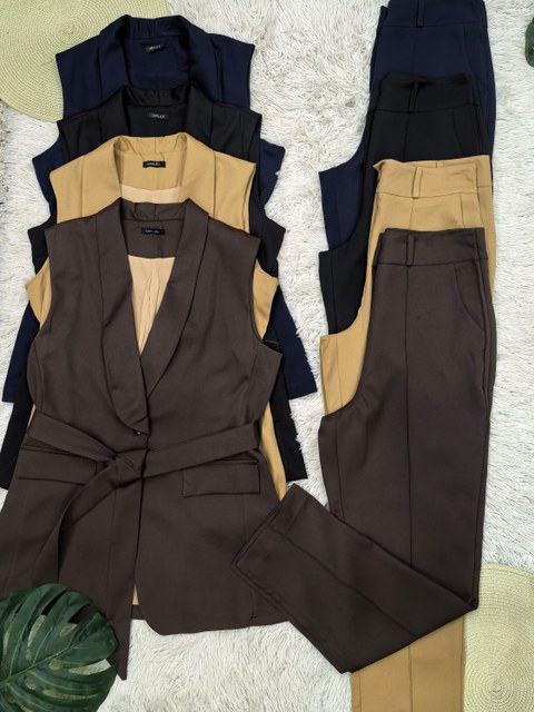 Conjuntos de alfaiataria feminina colete Max com calça
