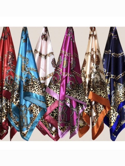 Lenços Cetim Seda Elegante Grande 90x90（várias estampas)