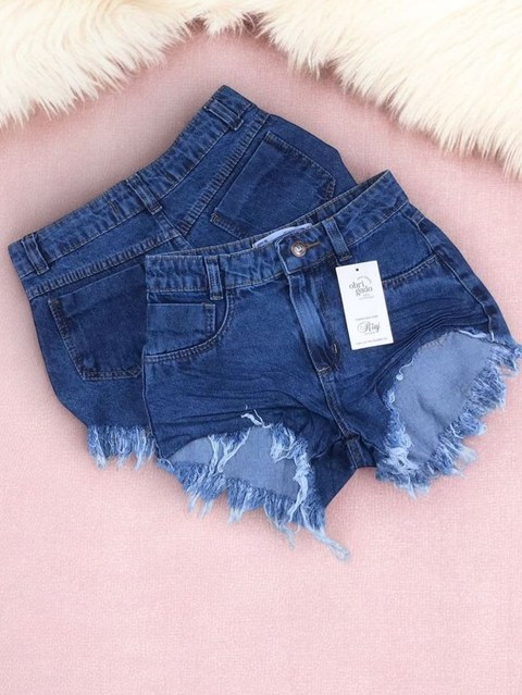 Short jeans feminina escura lisa