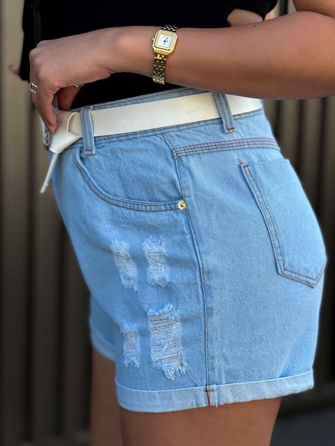 Short jeans feminino com cinto