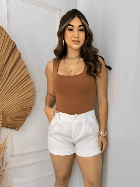 Regata decote quadrada suplex