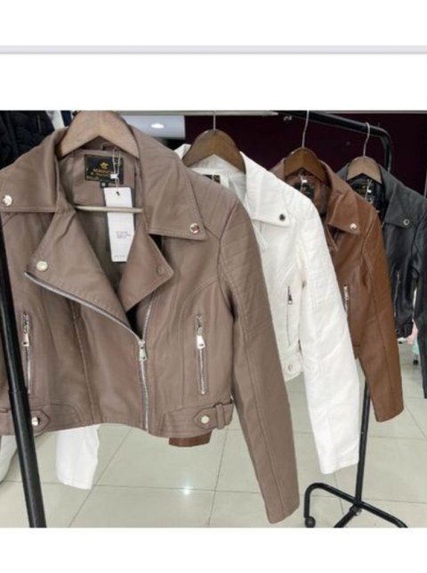 JAQUETA FEMININA EM COURO ECOLÓGICO PU