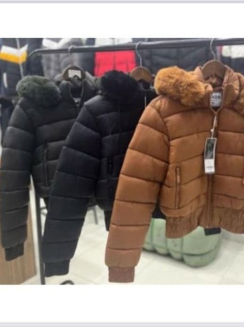 JAQUETA PUFFER GOMINHO CURTA