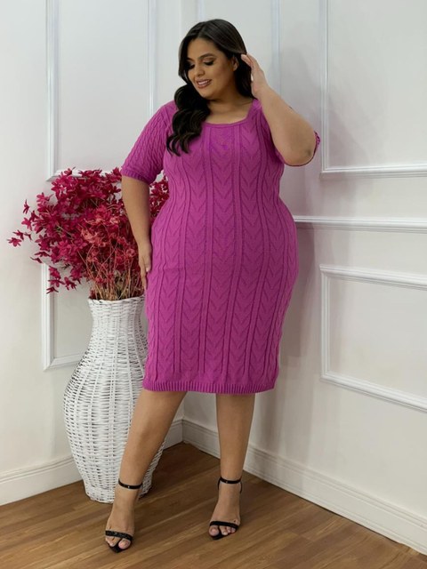 Vestido Midi Trico Plus Size Oversized Confortável Trança