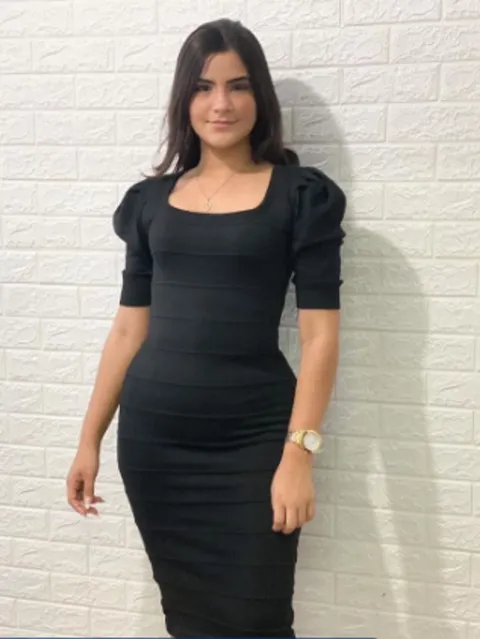 Vestido de Tricot Tubinho Nervura com Manga Bufante