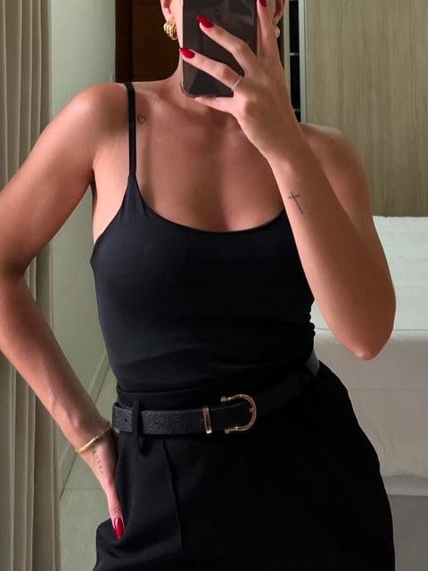 Blusa de alcinha com forro