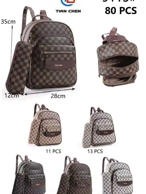 Mochila com estojo