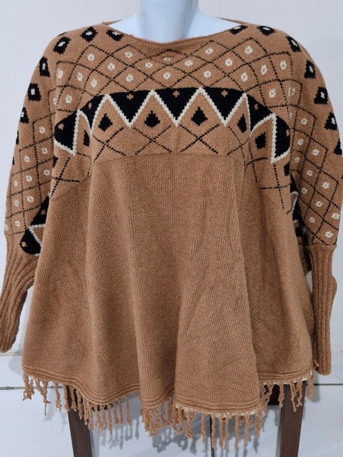 Poncho femenino tecido tricô mousse