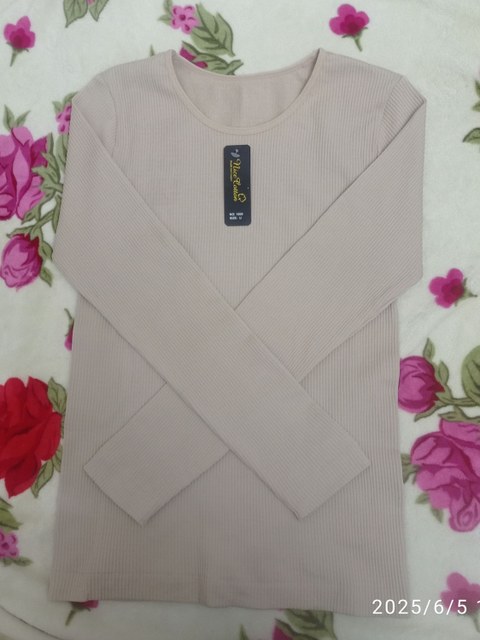 Blusa Térmica Canelada com Gola Redondinha | Segunda Pele