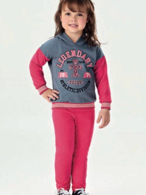 Conjunto Infantil Feminino com Capuz – Estampa “Legendary”