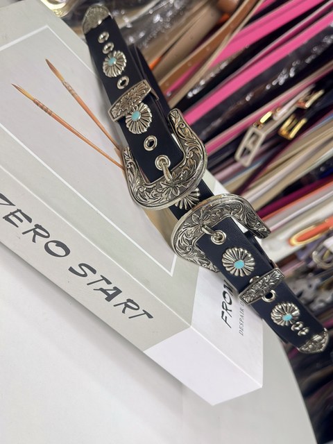 Cinto com dois fivela