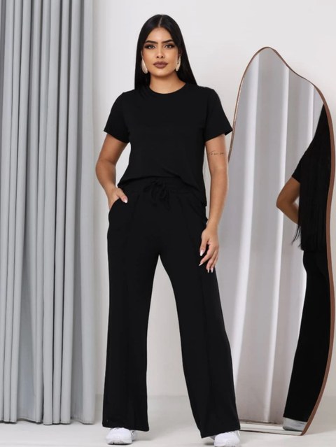 Conjunto Feminino  Moletinho de Calça Pantalona e Blusa