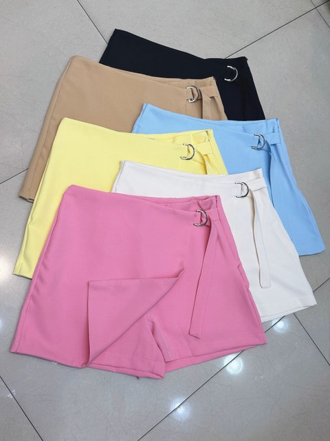 Short saia