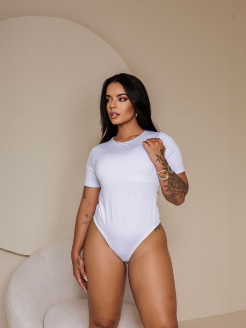 Body manga curta sem bojo