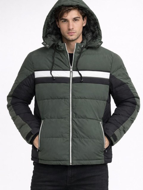 Jaqueta masculina peluciada por dentro nylon