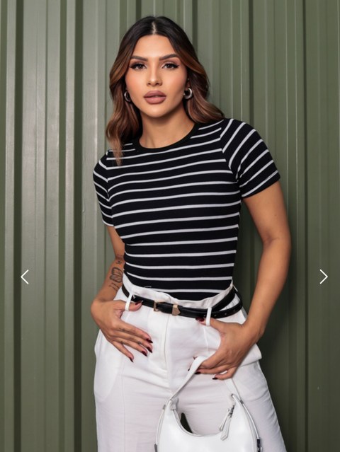 Blusa t shirt listrada