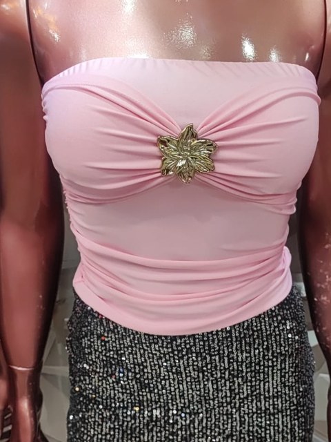 Crooped tomara q cai com delher no busto