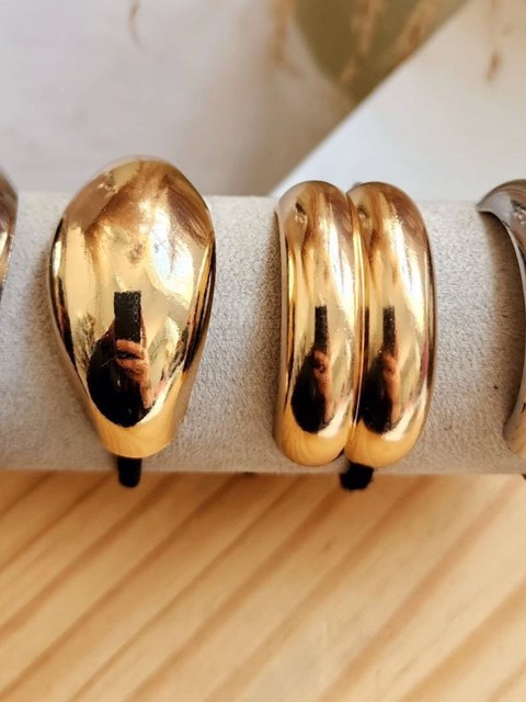 Kit com 4 Elásticos de Cabelo Folheado Elegante