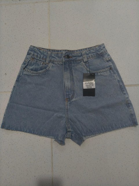 Short corte laser marmo claro 675