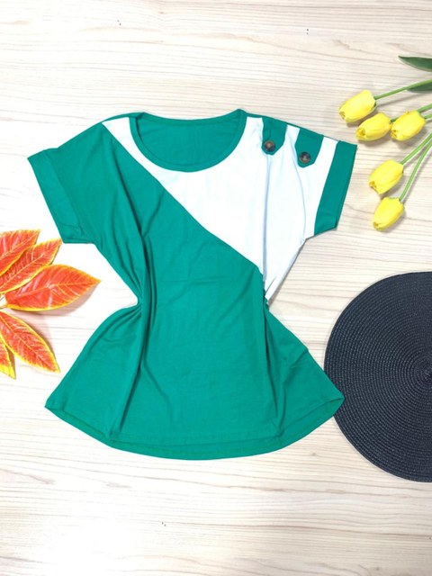 Blusa feminina plus size duas cores com botão